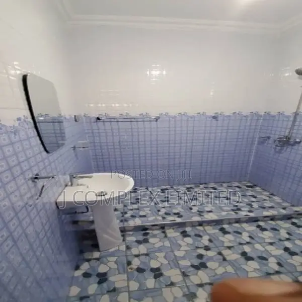 3bdrm Apartment in MTN Area for sale