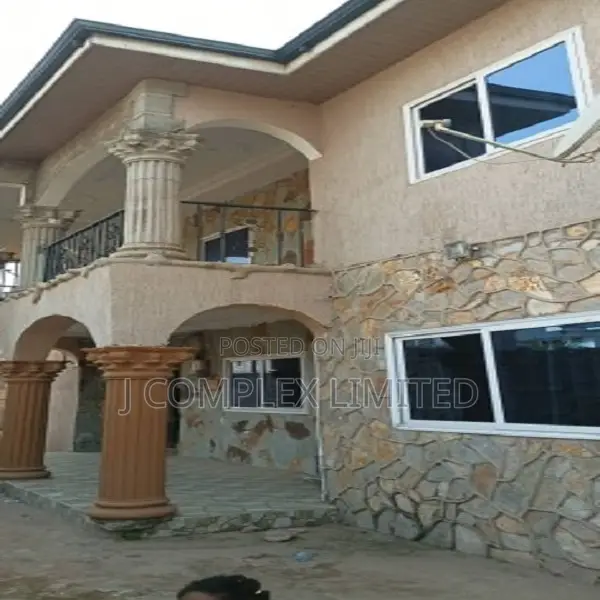2bdrm Apartment in Methodist Church Area for rent