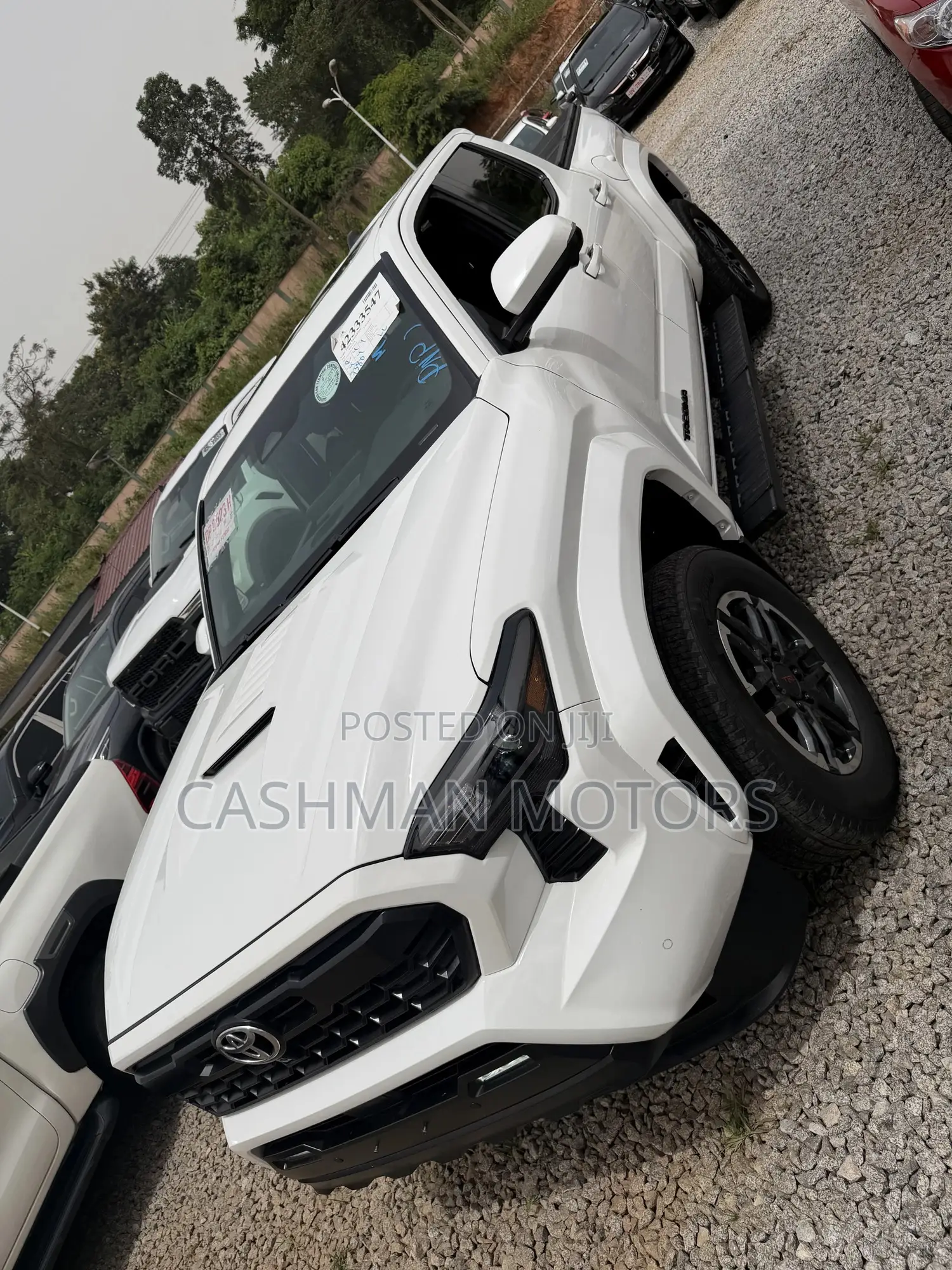 Toyota Tacoma 2024 White