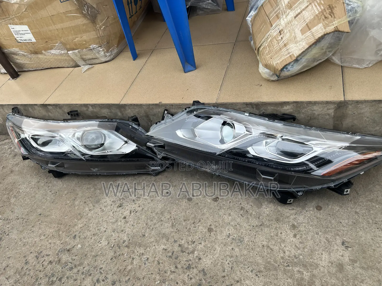 Mitsubishi Eclipse Cross 2018 Headlight Pair