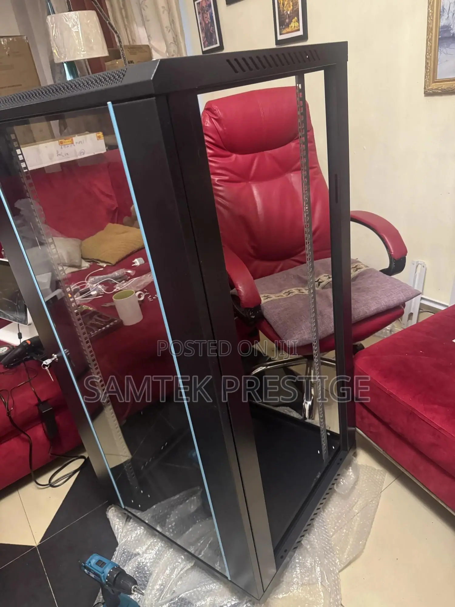 Design Server Rack 22u Network Cabinet Floor Stand