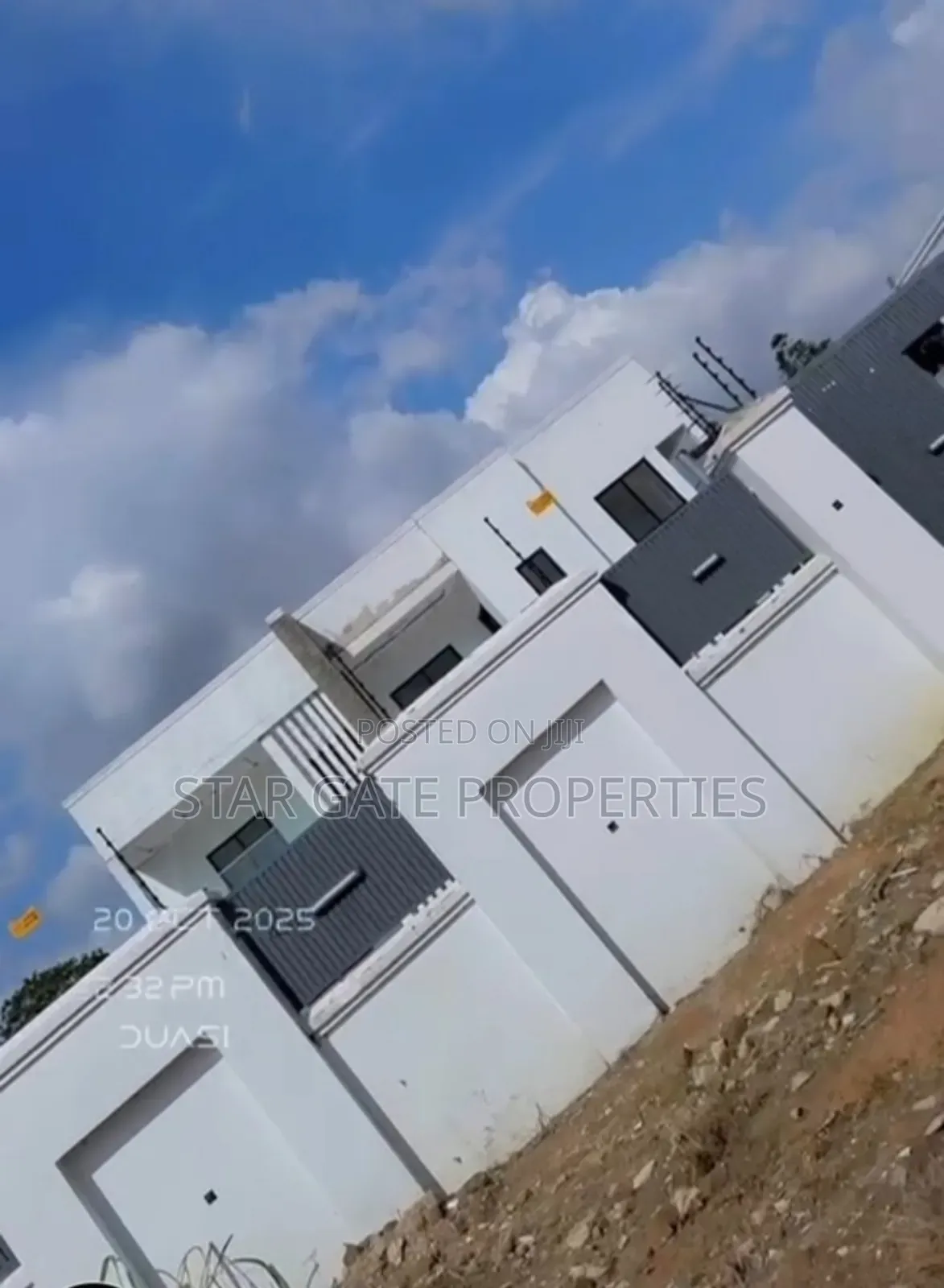 5bdrm House in Abuakwa Sepaase, Kumasi Metropolitan for sale