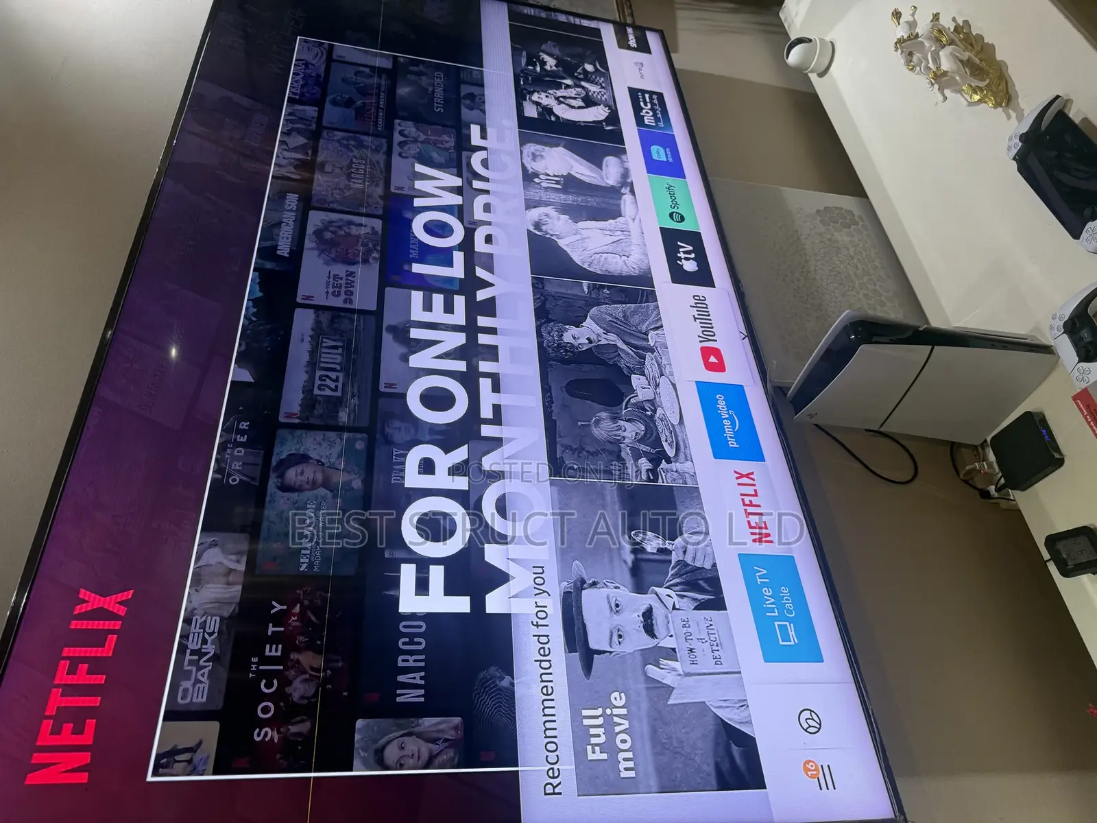 82 Inches Samsung Smart Qled Tv