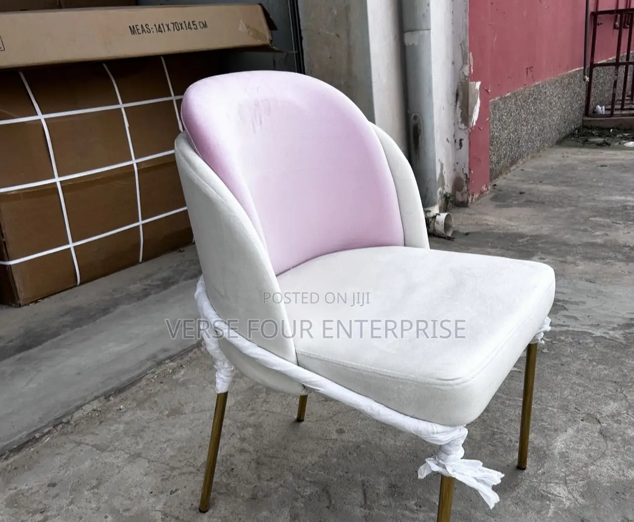 Luxury Studio/ Bar/ Restaurant/ Dining Velvet Chairs