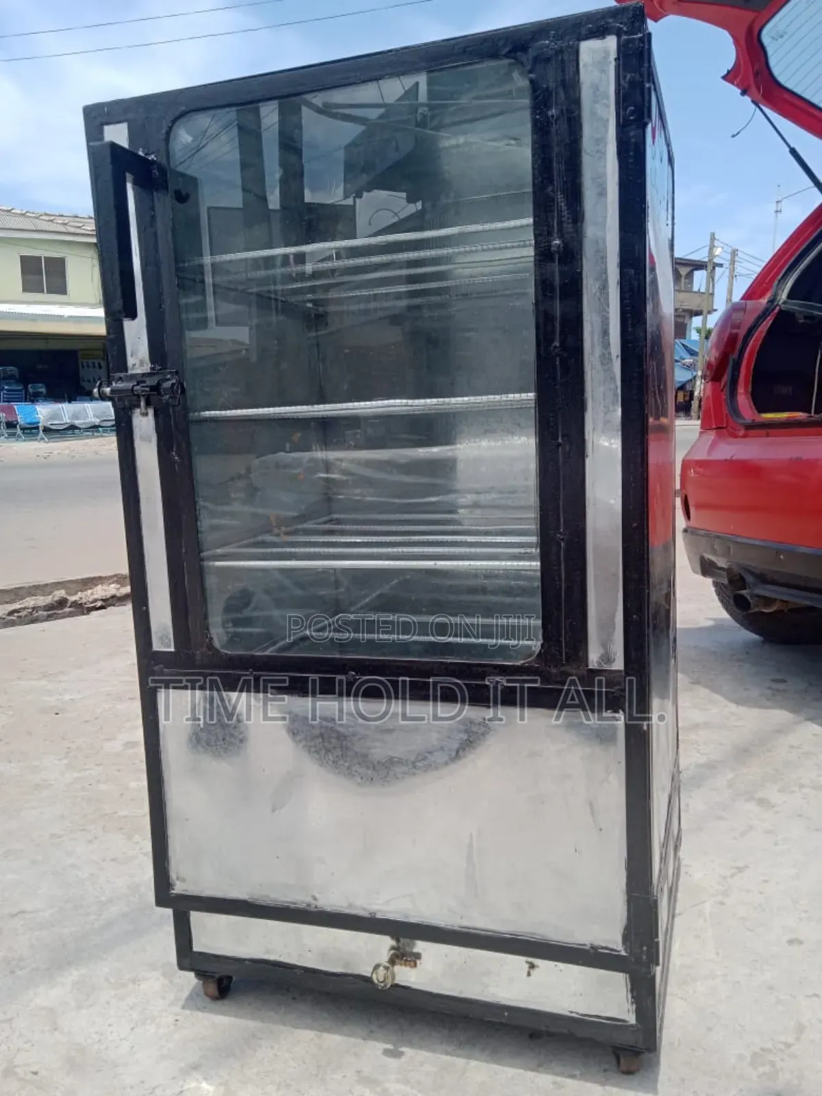 Gas Oven for Baking and Grilling Meat  Fish  and More