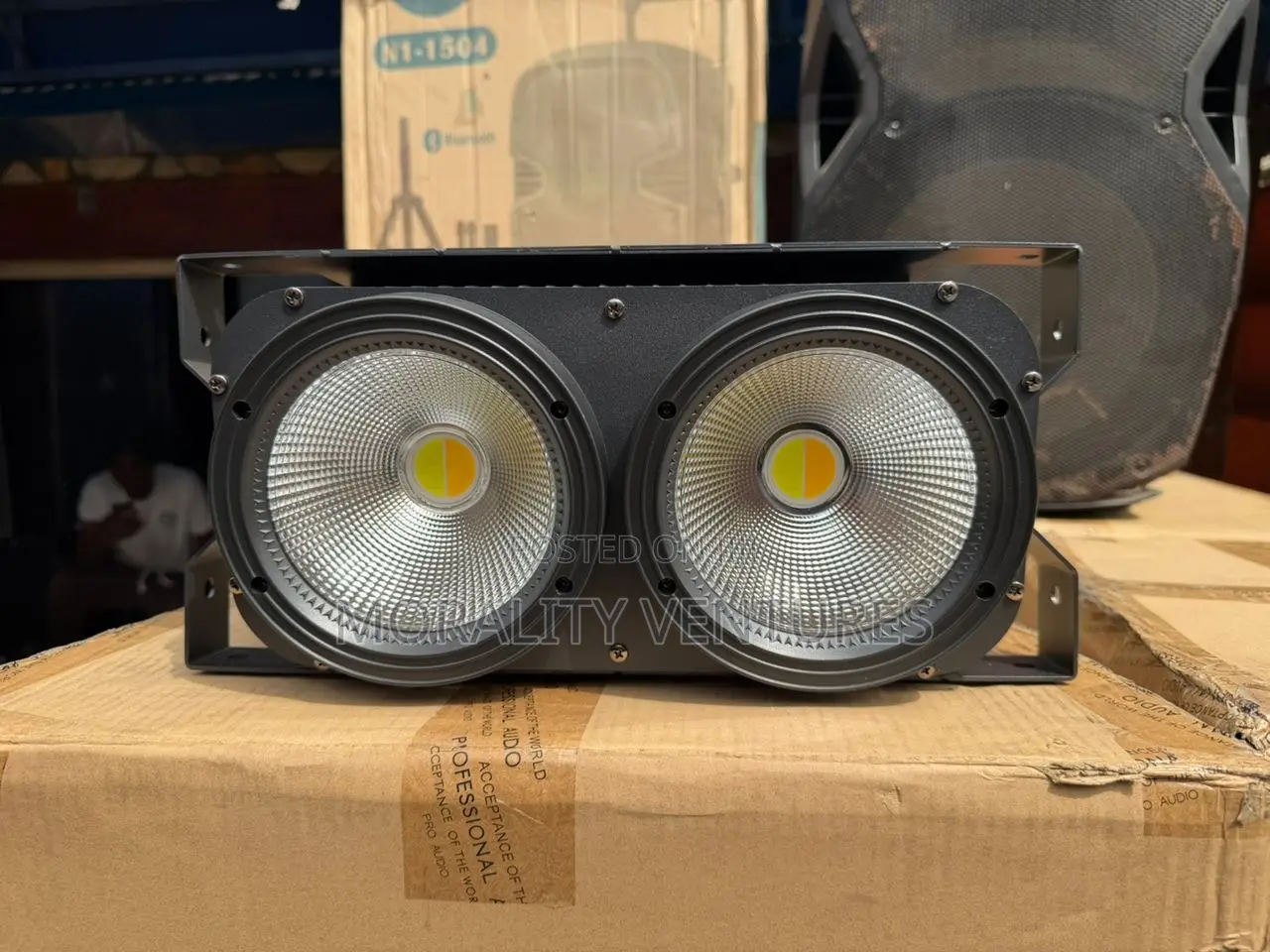 2-Eye Cob Led Audience Blinder Light
