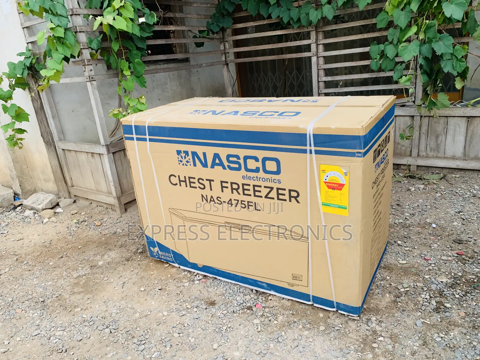 Purchase the New Chest Freezer Single Door 400l Nas-475fl