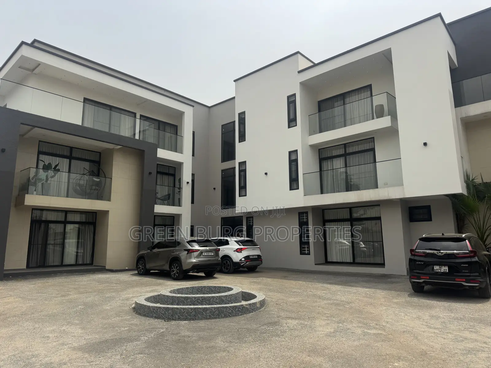 2bdrm Apartment in Green, East Legon for rent