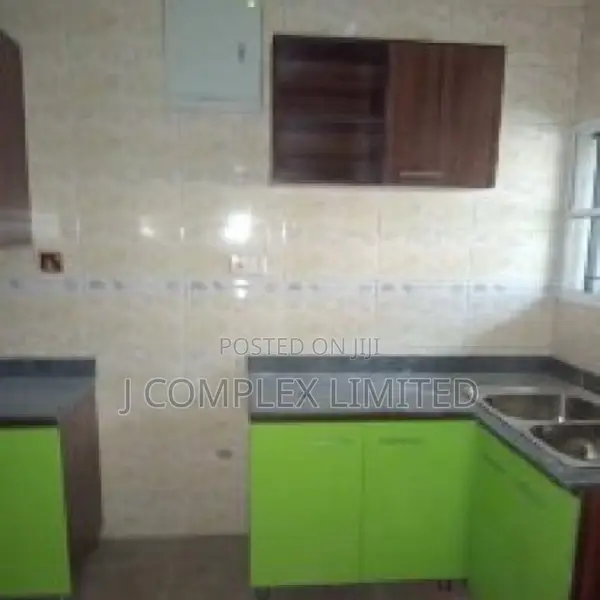 2bdrm Apartment in Osu Ako-Adjei for rent