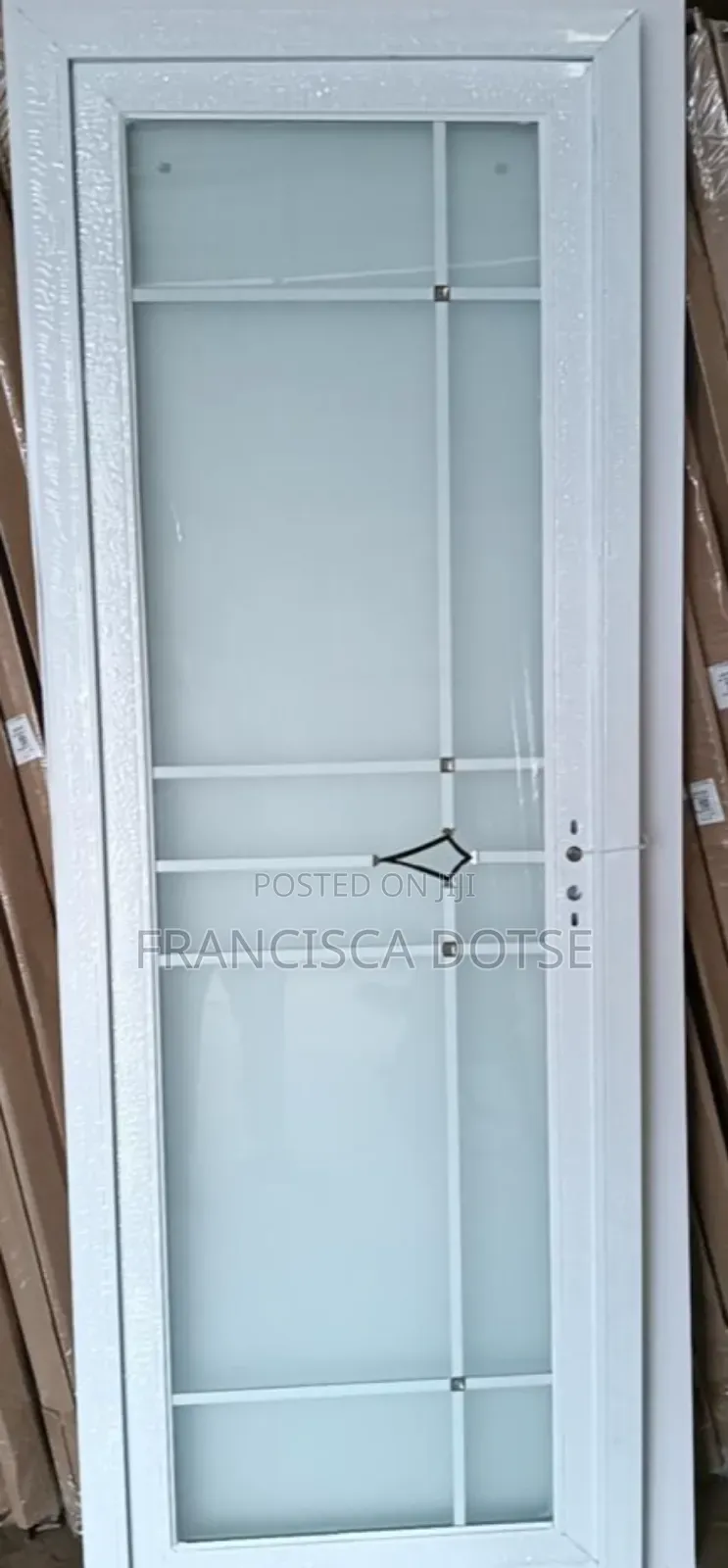 Bathroom Door (Outside Open)