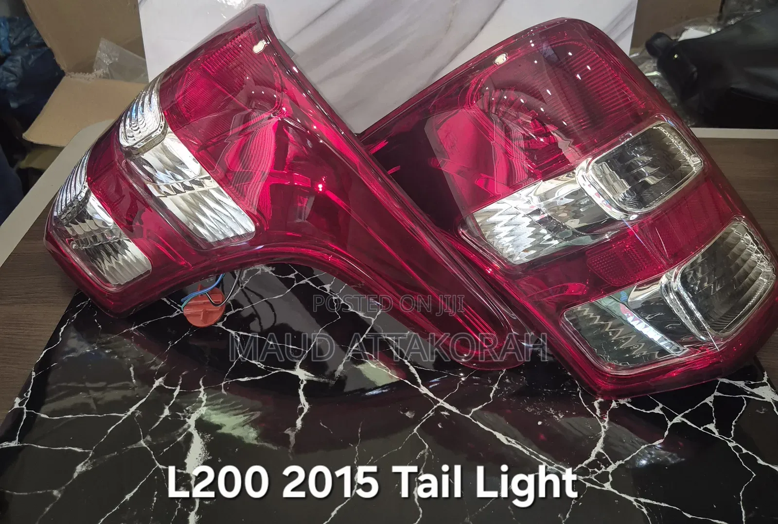 Mitsubishi L200 2015 Tail Lights