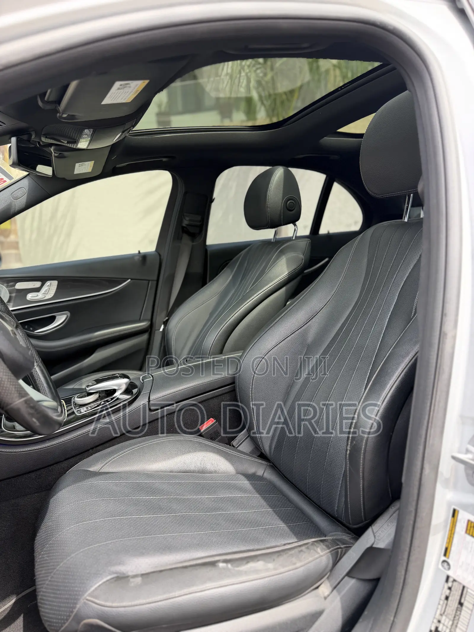 Mercedes-Benz E300 4Matic AWD Sedan (2.0L 4cyl 9A) 2017 Silver