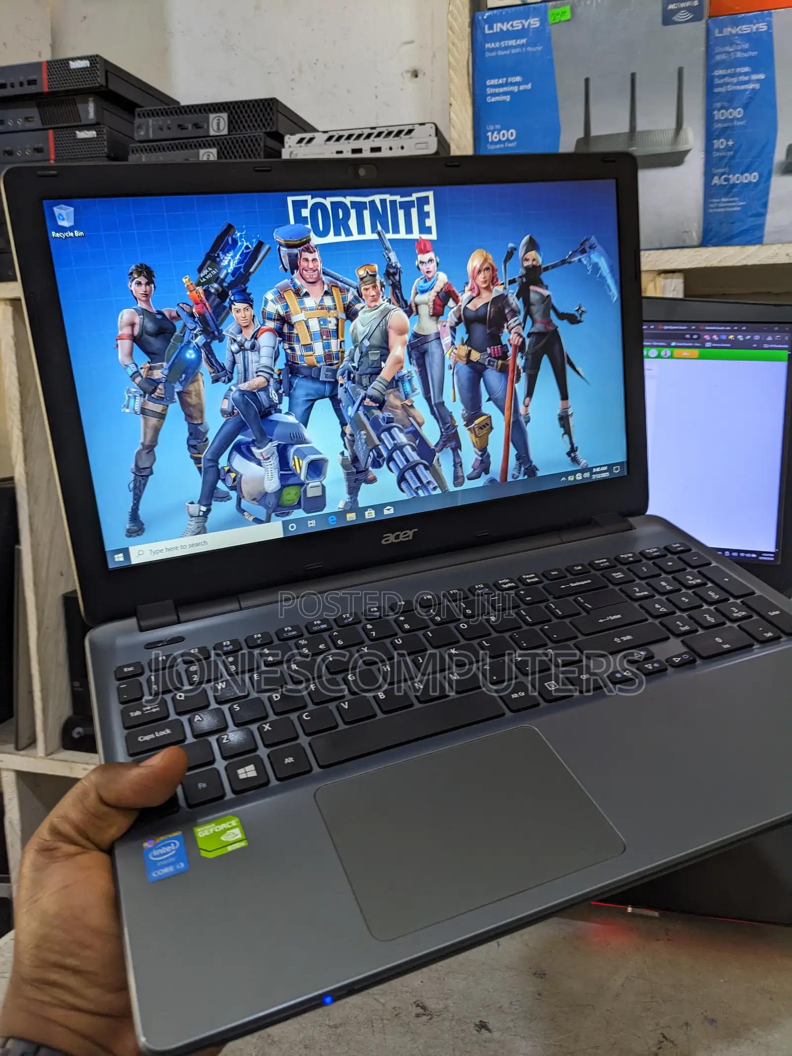 Laptop Acer Aspire E5-571 6GB Intel Core i3 HDD 500GB