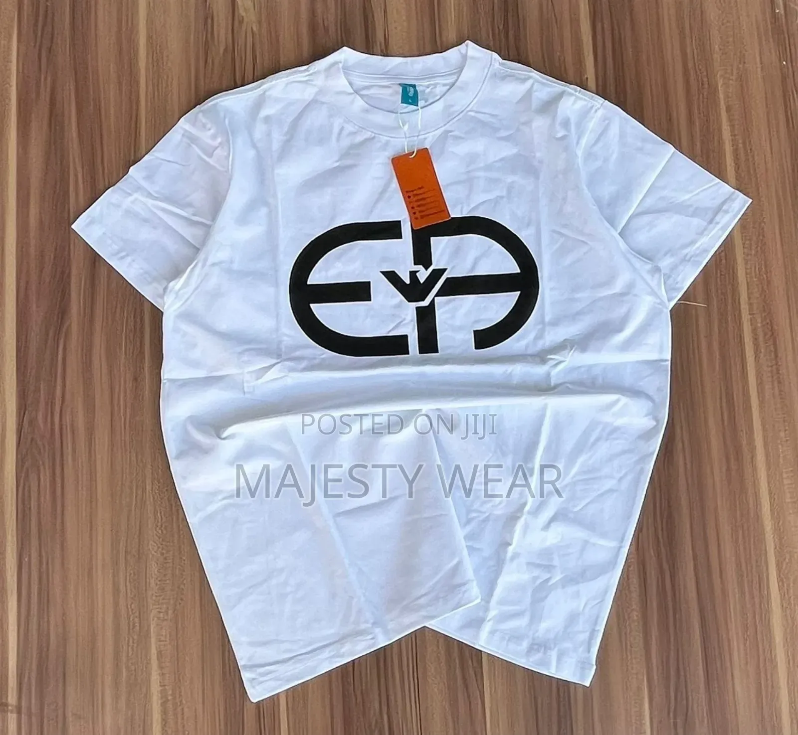 Neat and Affordable Men Round Neck Shirt