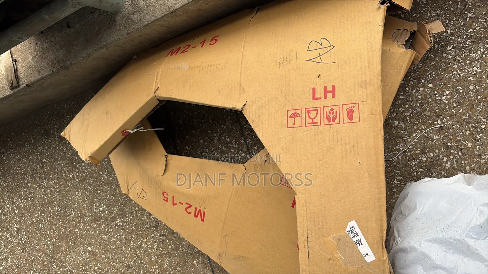 Yaris 2016-2020 Fender