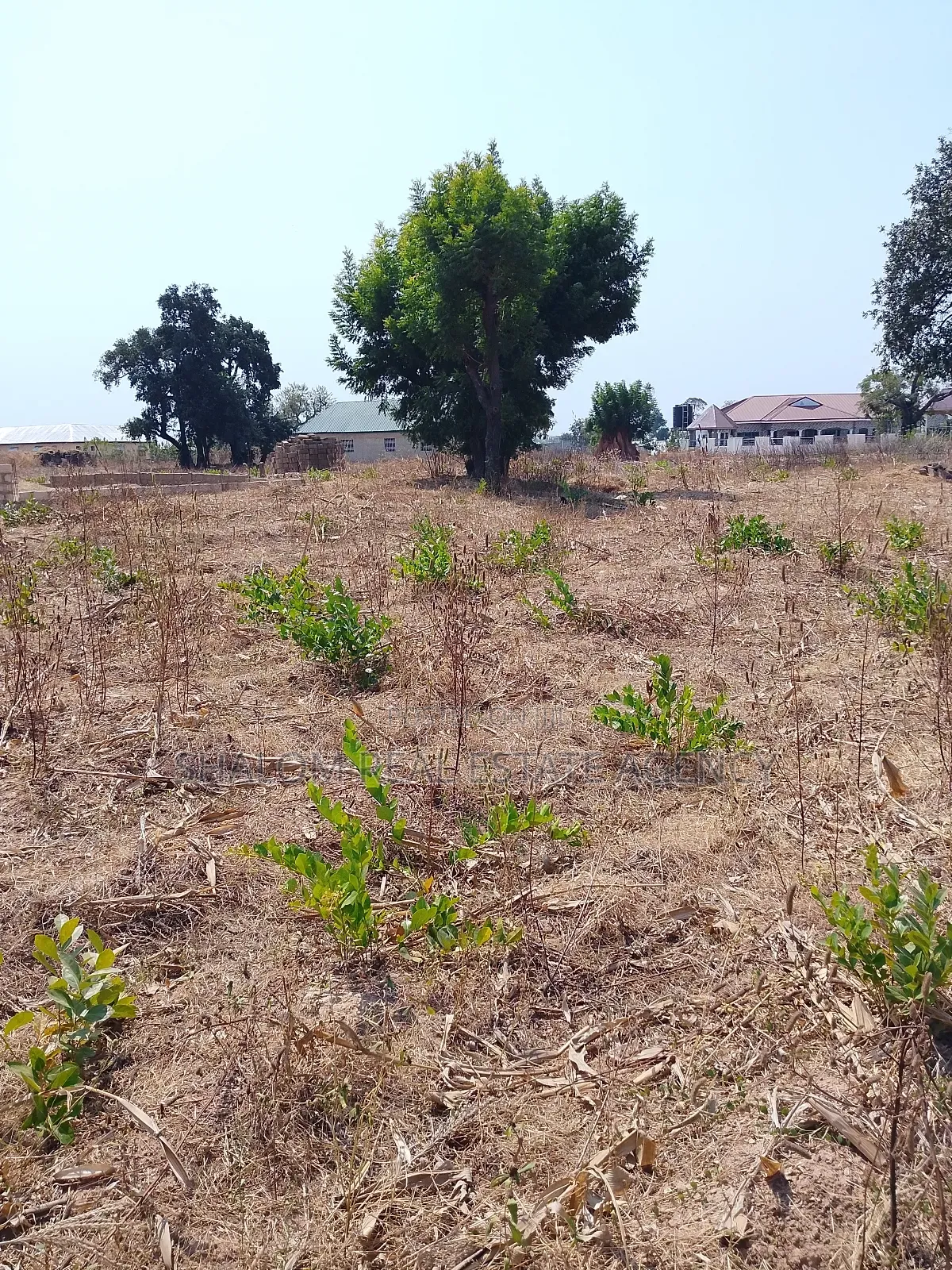 A Plot of Land at Chanshegu for Sale