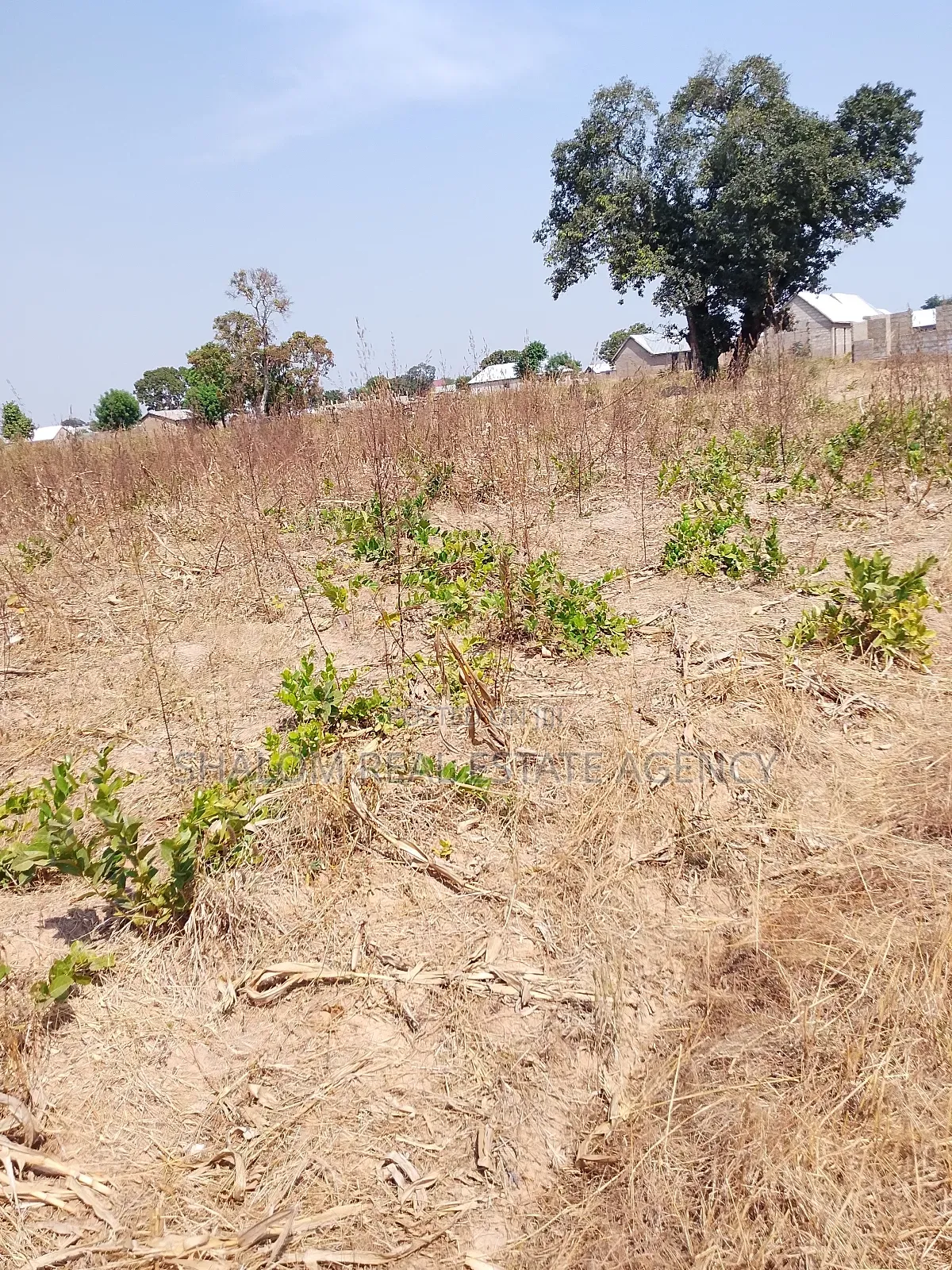 A Plot of Land at Chanshegu for Sale
