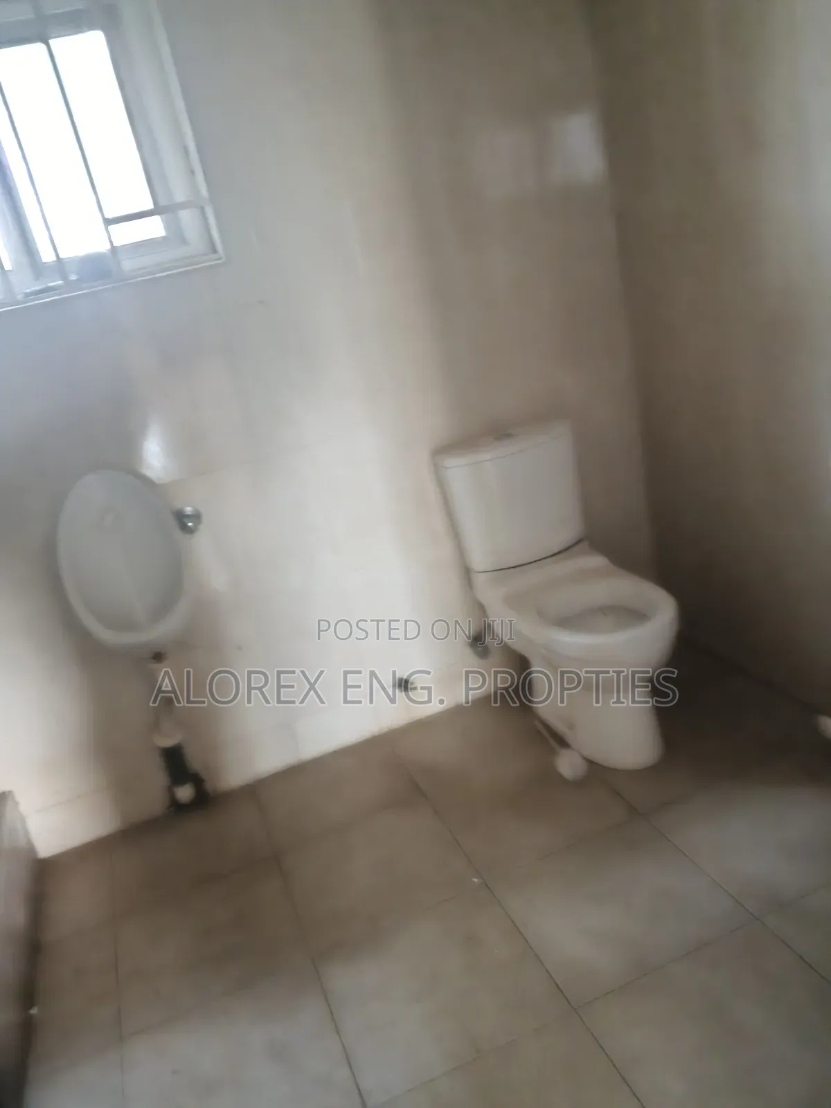 4bdrm House in Amrahia, Adenta for rent