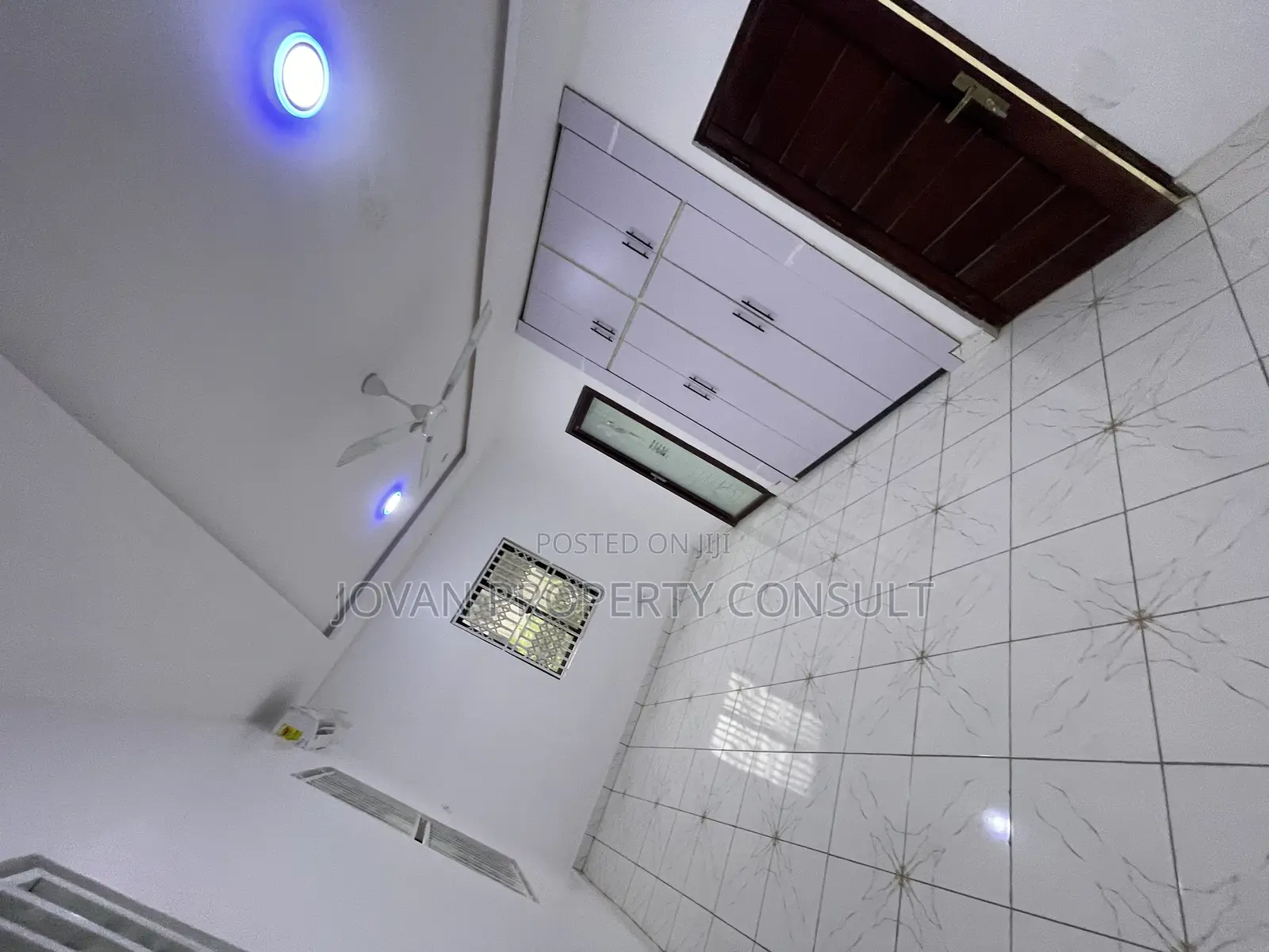 3bdrm House in Ofankor Barrier for sale