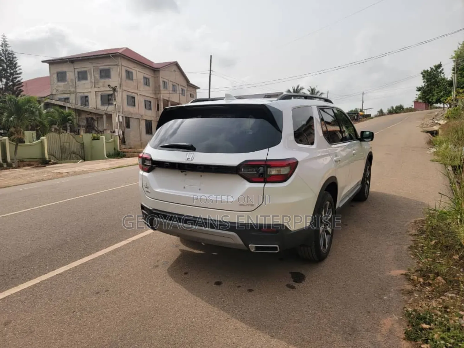 Honda Pilot Elite AWD 2024 White