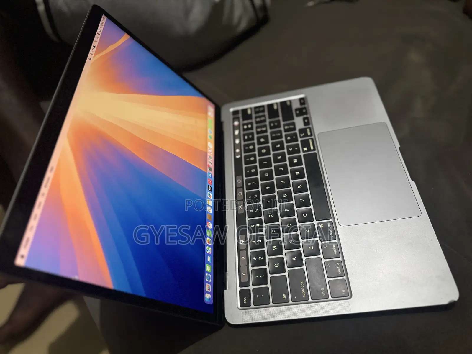 Laptop Apple MacBook Pro 2020 8GB Intel Core i5 SSD 512GB
