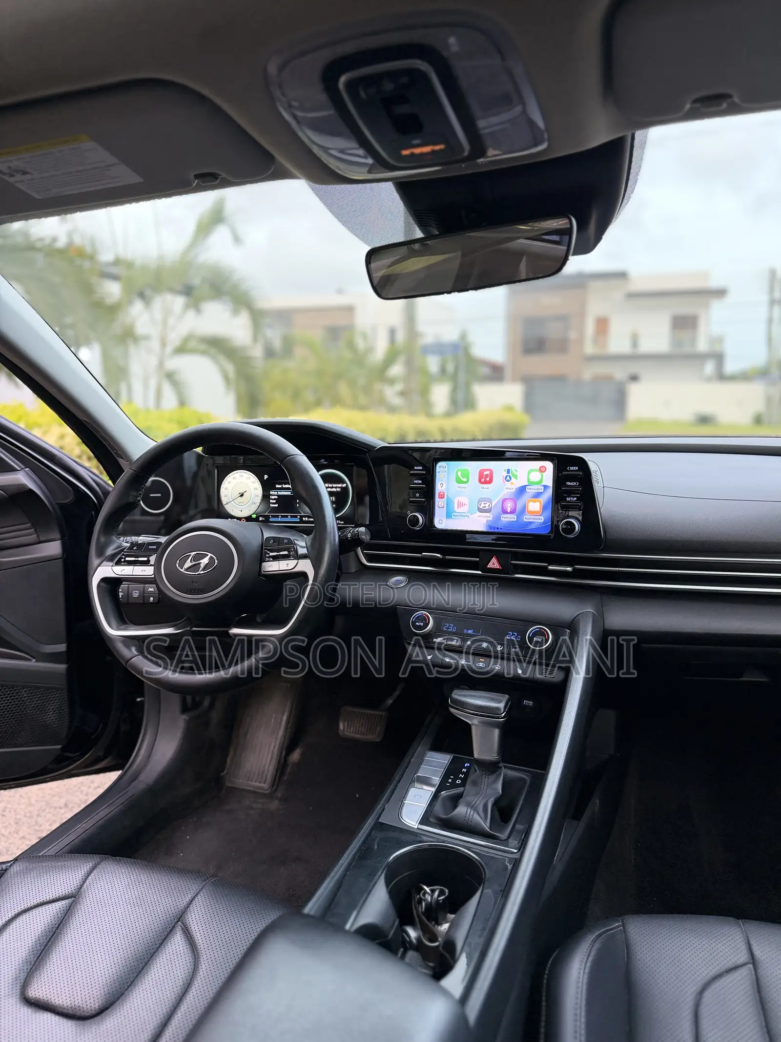 Hyundai Elantra HEV 2022 Black