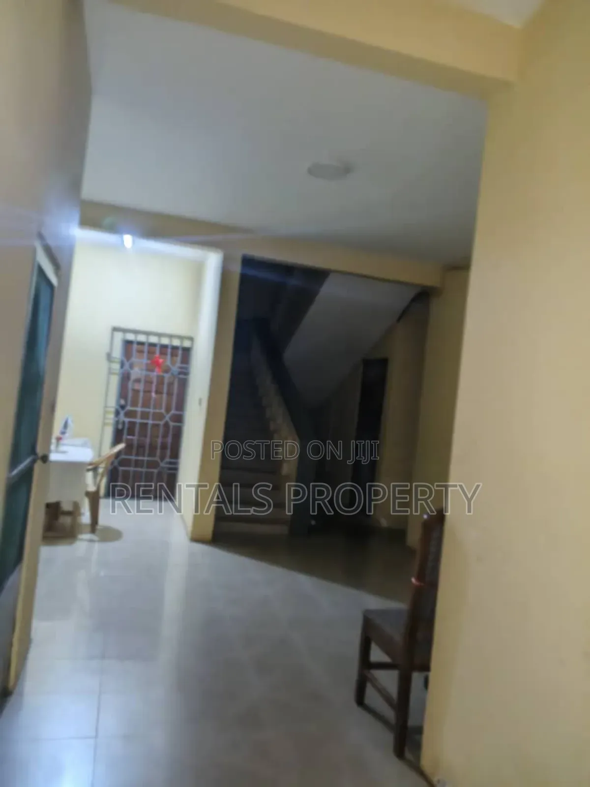 6bdrm Mansion in Amrahia for rent