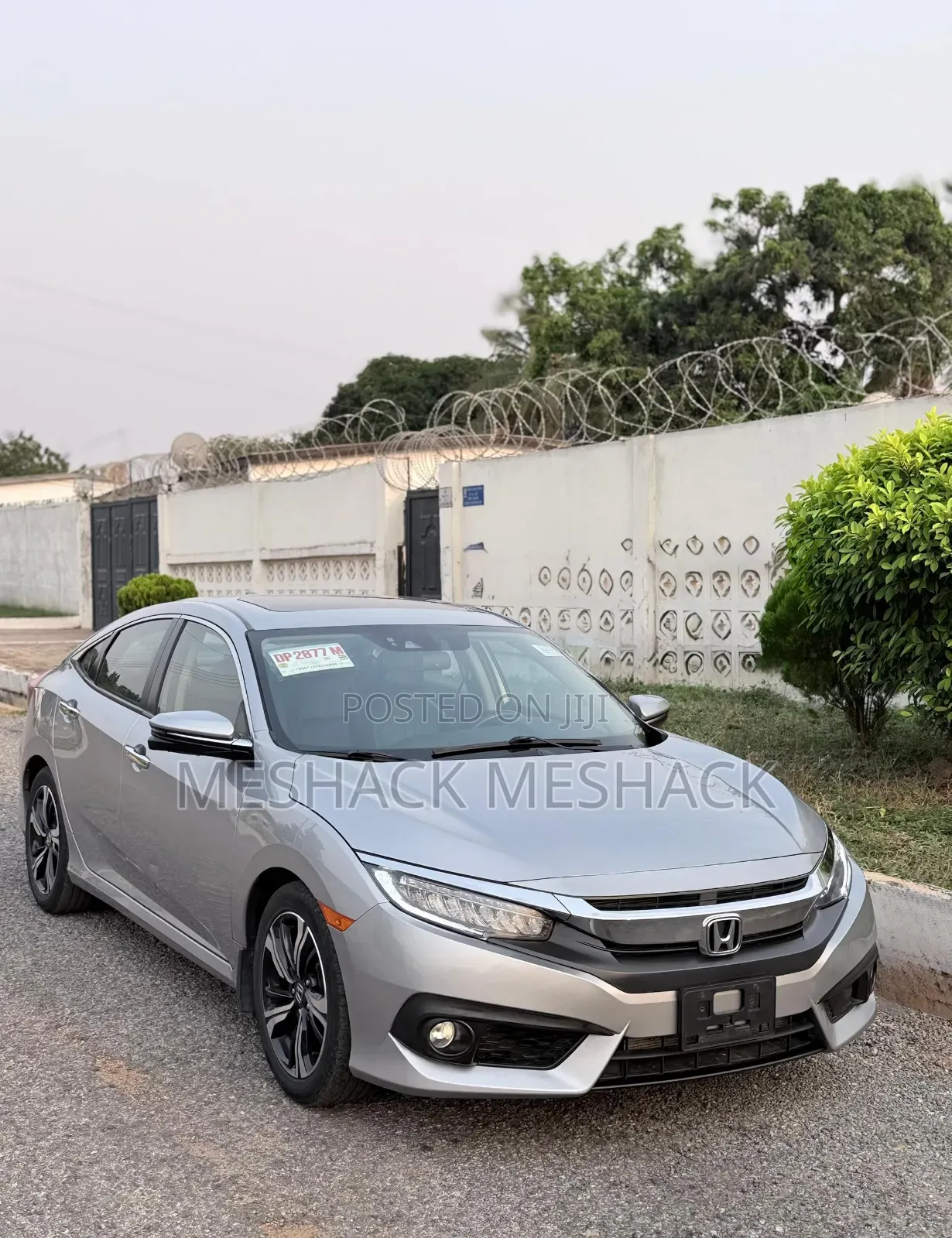 Honda Civic Touring 4dr Sedan (1.5L 4cyl) 2017 Silver