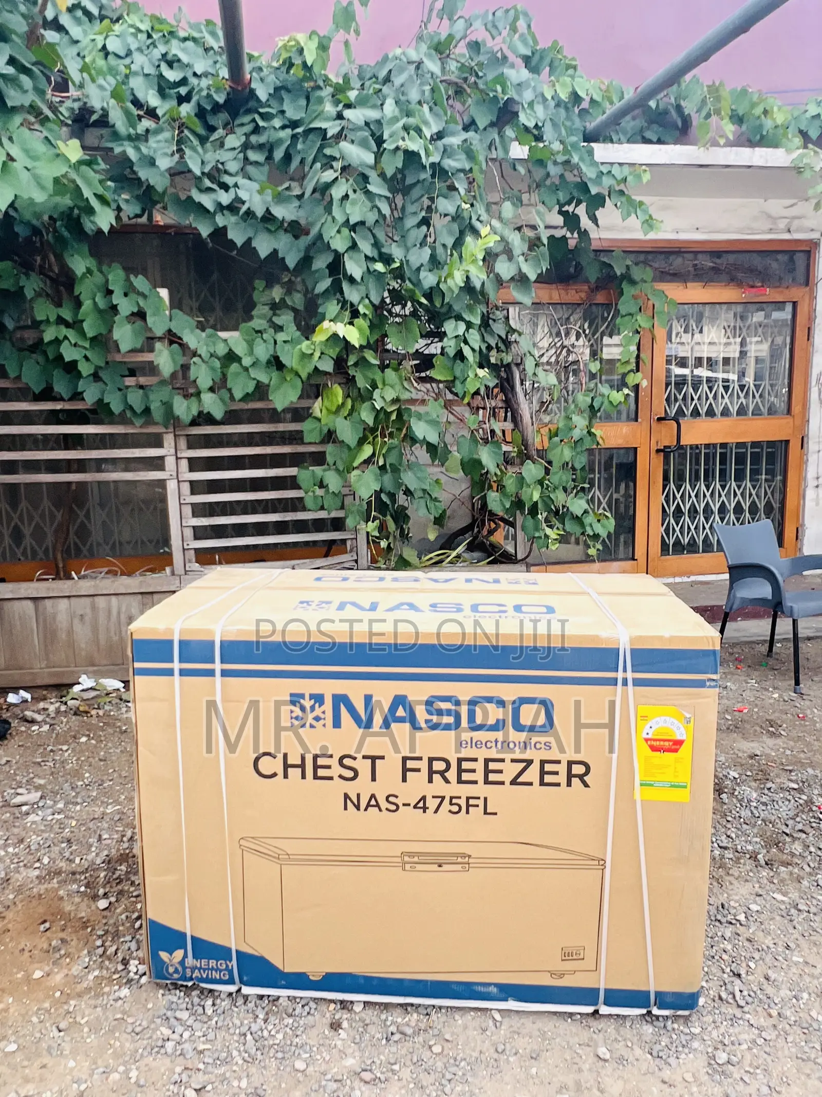Sleek Nasco Nas475fl Single Door Chest Freezer(Gray)400liters