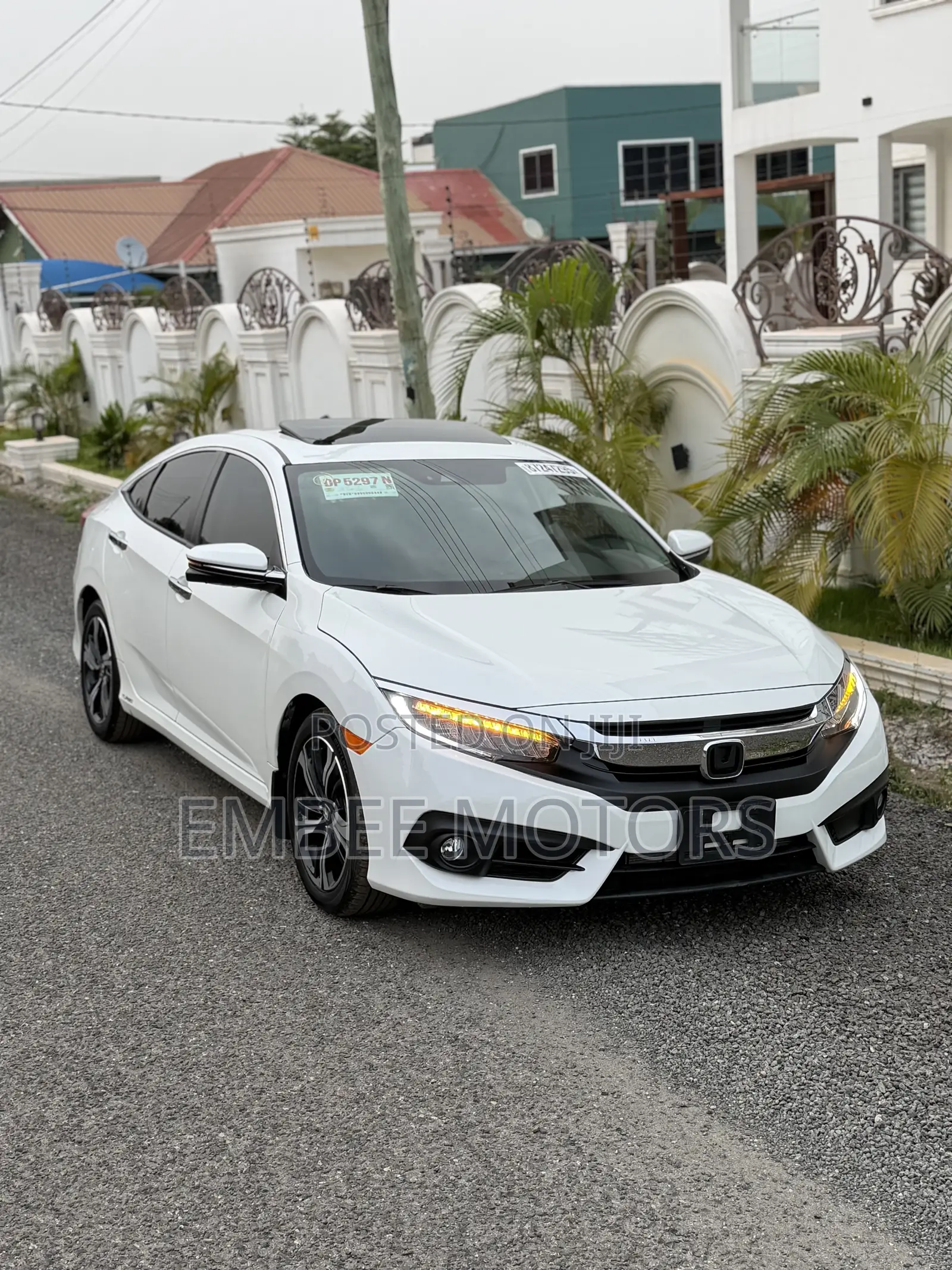 Honda Civic Touring Sedan 2018 White