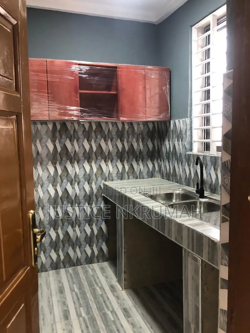1bdrm Apartment in Mr Justice Estate, Bortiano for rent