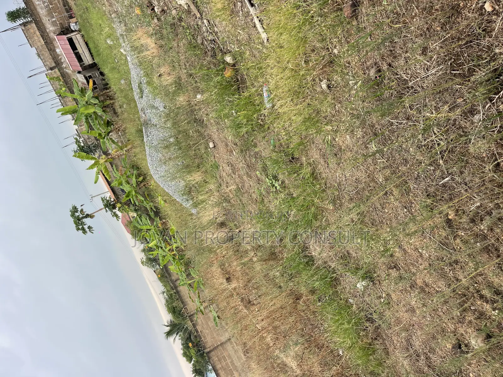 Title Half Plot 4 Sale at Amasaman Obeyeyie Going for 160,000 Cedis.