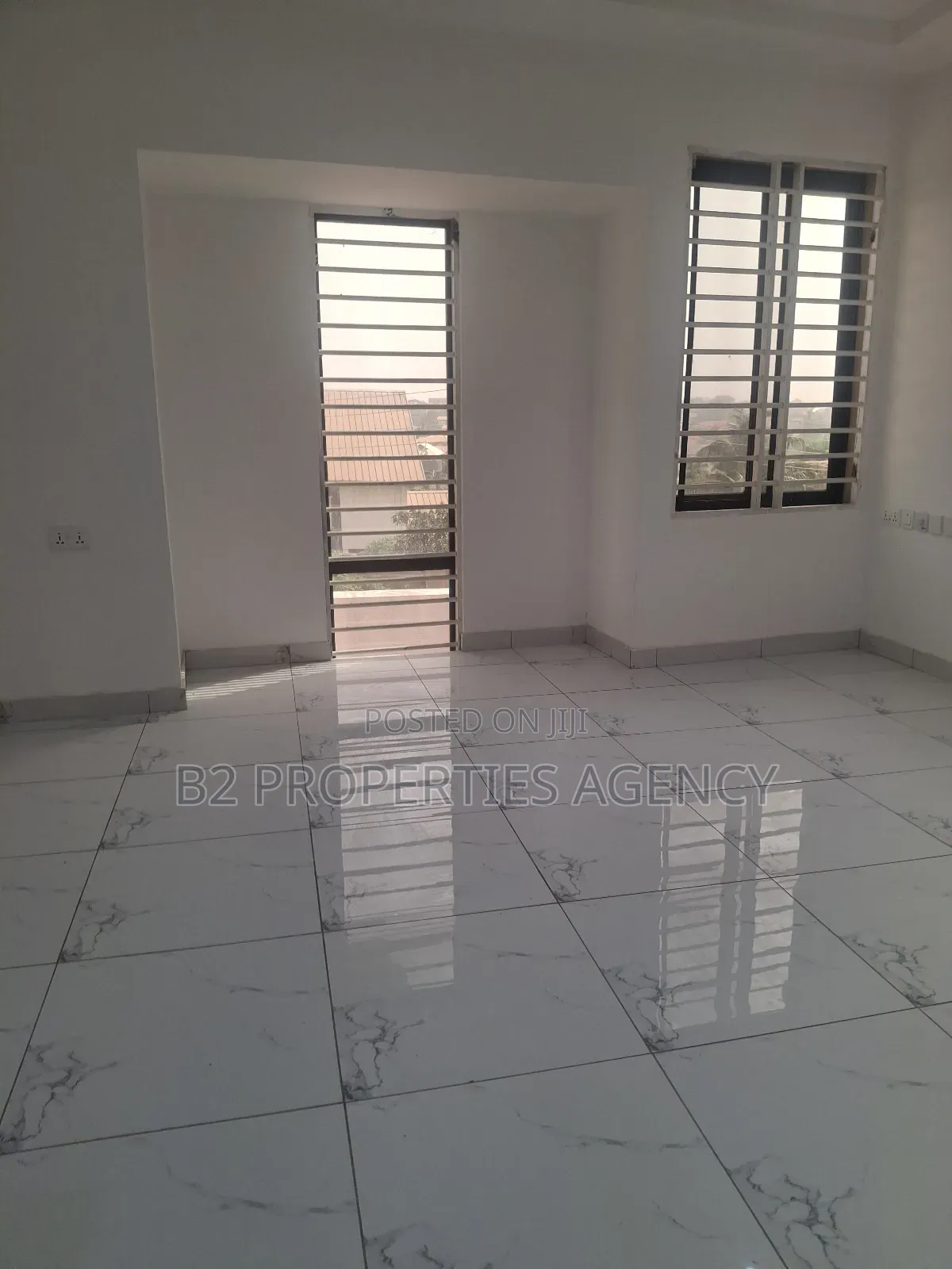 Furnished 5bdrm Duplex in B2 Properties Agency, Kumasi Metropolitan