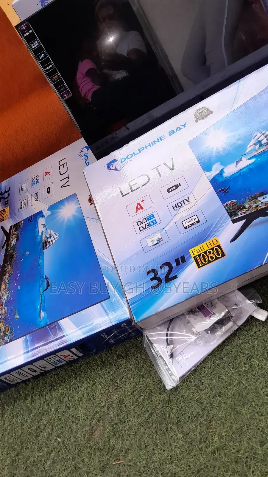 Full Led 32inches Television Dolphine Bay 32inches Televisionframeless