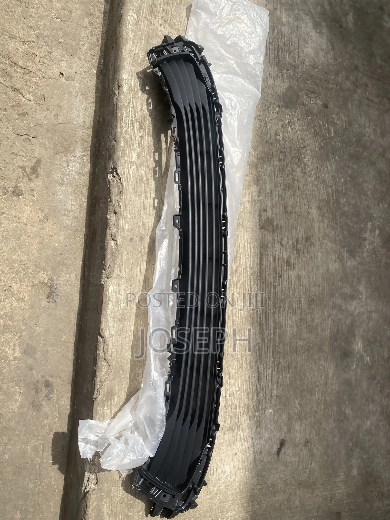 Yaris Ia 2016,2017,2018,2019 Down Grille