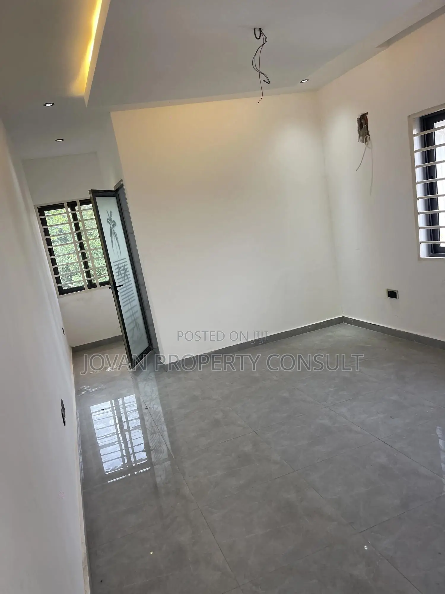 4bdrm House in Pokuase Acp for sale