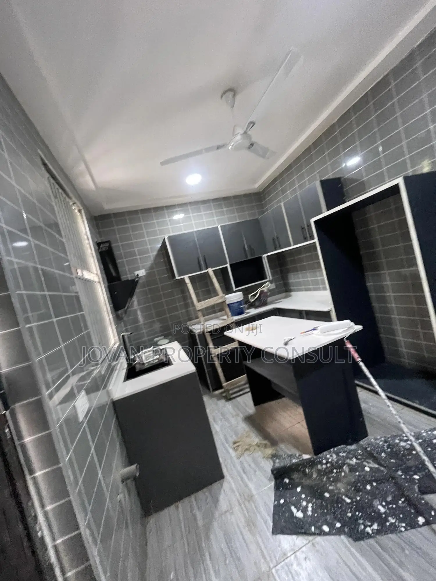 3bdrm House in Ofankor Barrier for sale