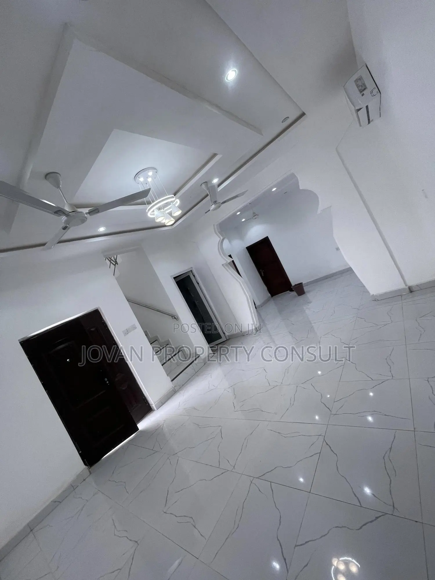 3bdrm House in Ofankor Barrier for sale