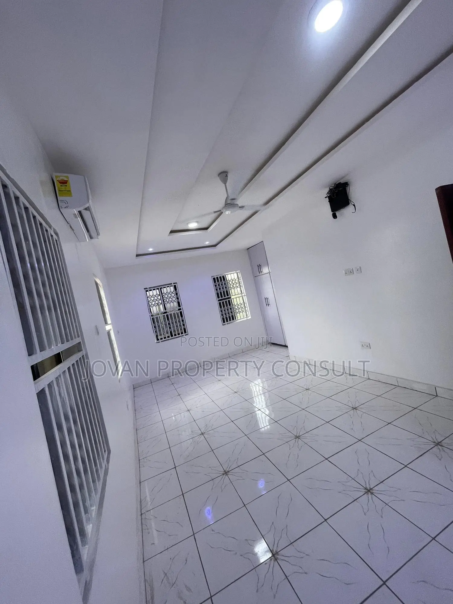 3bdrm House in Ofankor Barrier for sale