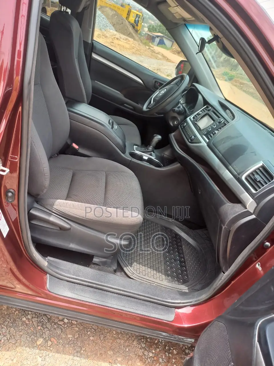 Toyota Highlander LE 4x2 (2.7L 4cyl 6A) 2018 Burgundy