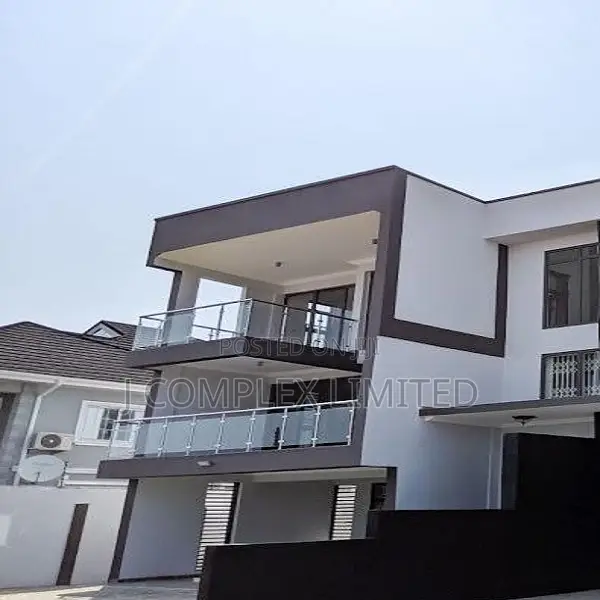 4bdrm House in Airport Residential Area for sale