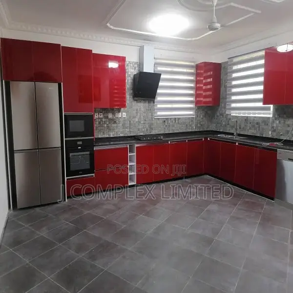 4bdrm House in Airport Residential Area for rent