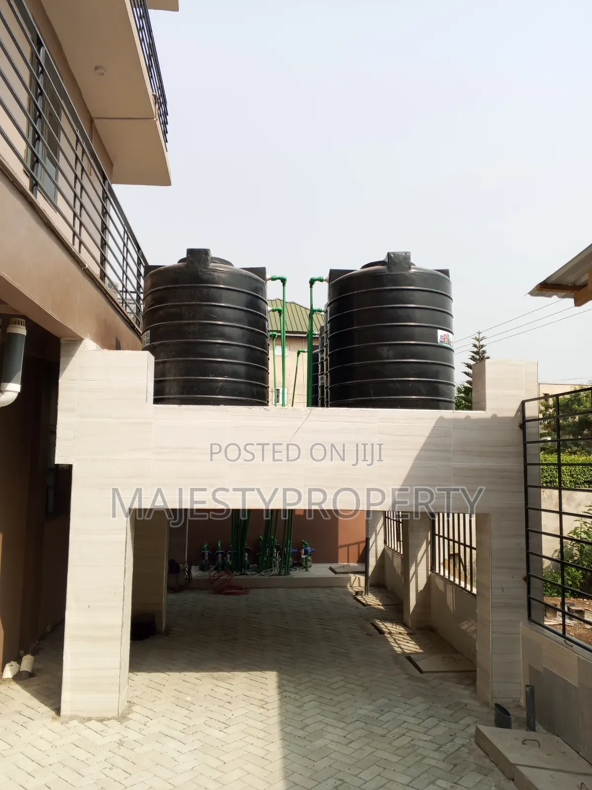 2bdrm Apartment in Costa, Spintex for rent