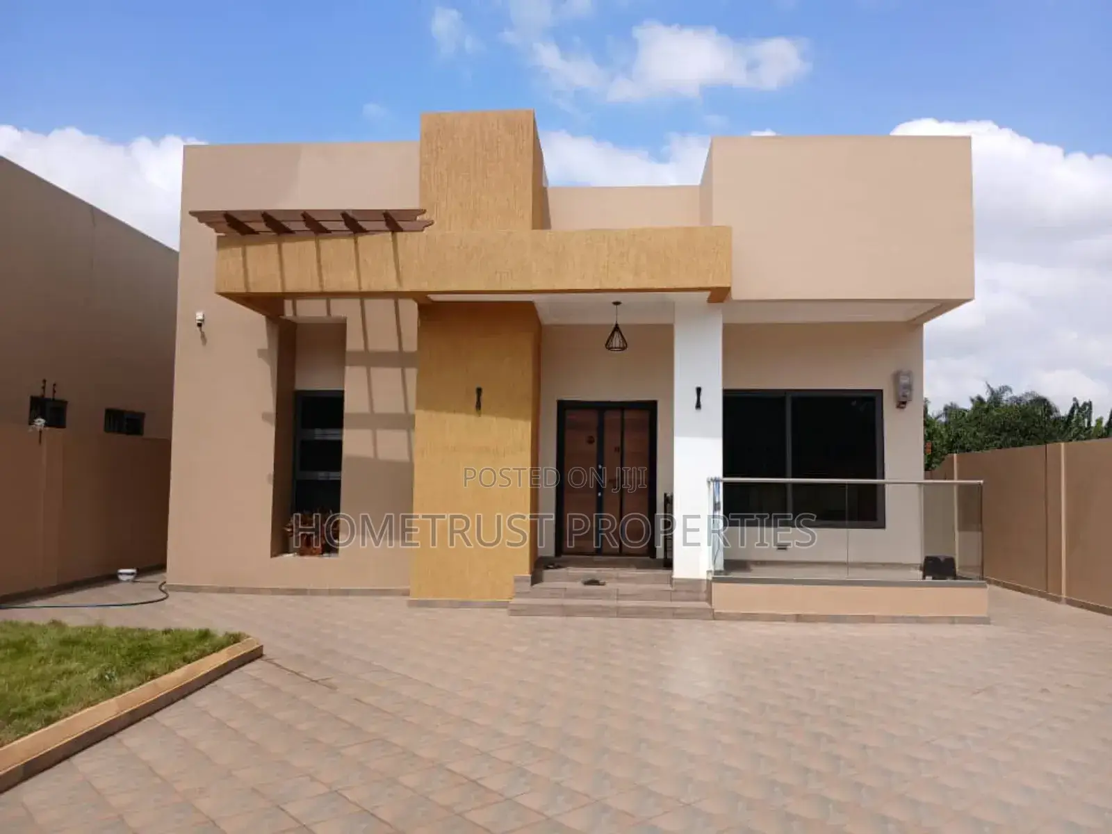 3bdrm House in Hometrust Properties, Taifa-Burkina for sale