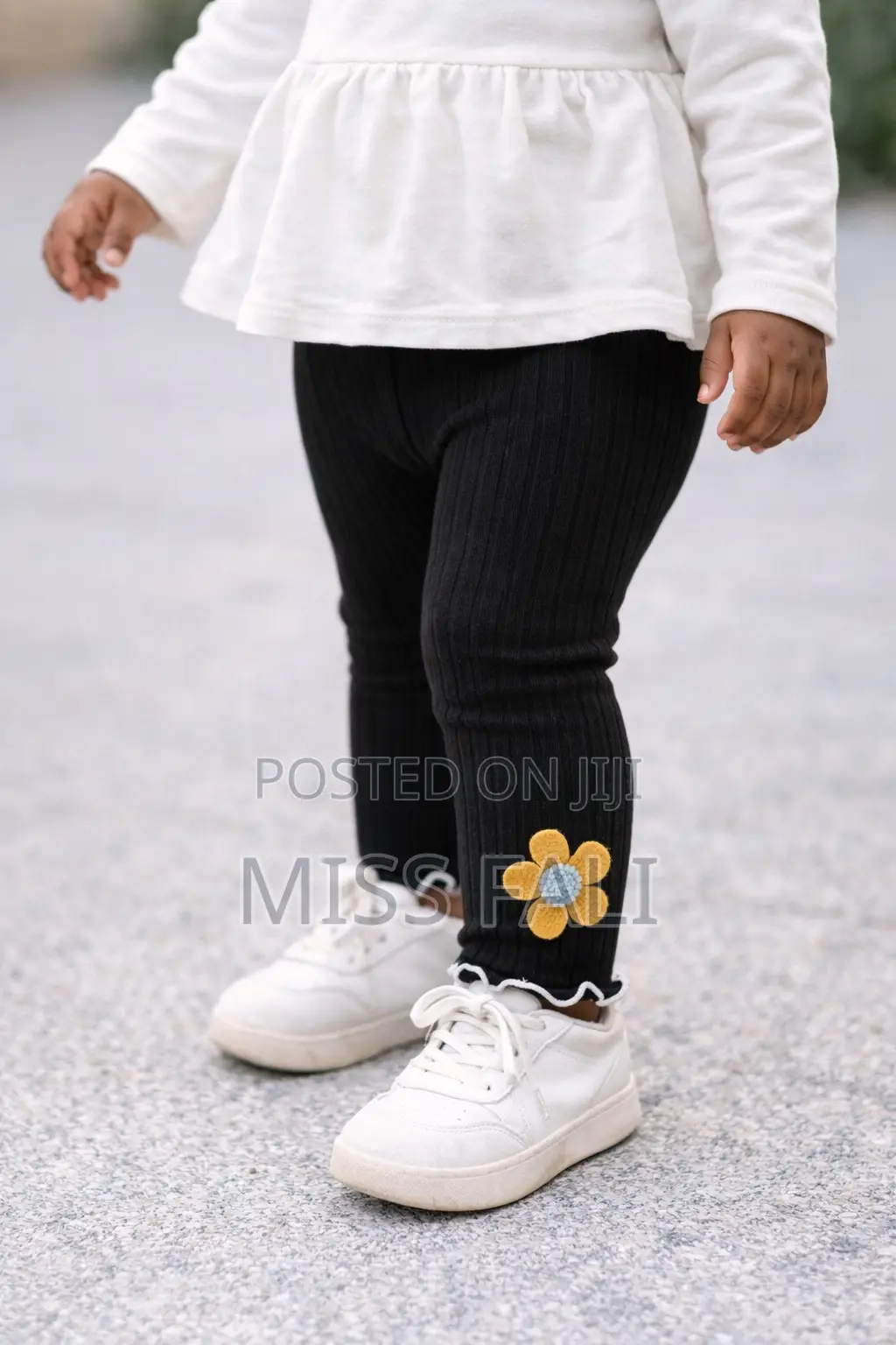 Little Bloom Ribbed Leggings. 1-2years.