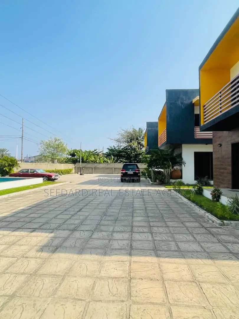 4bdrm Duplex in Abelemkpe for rent