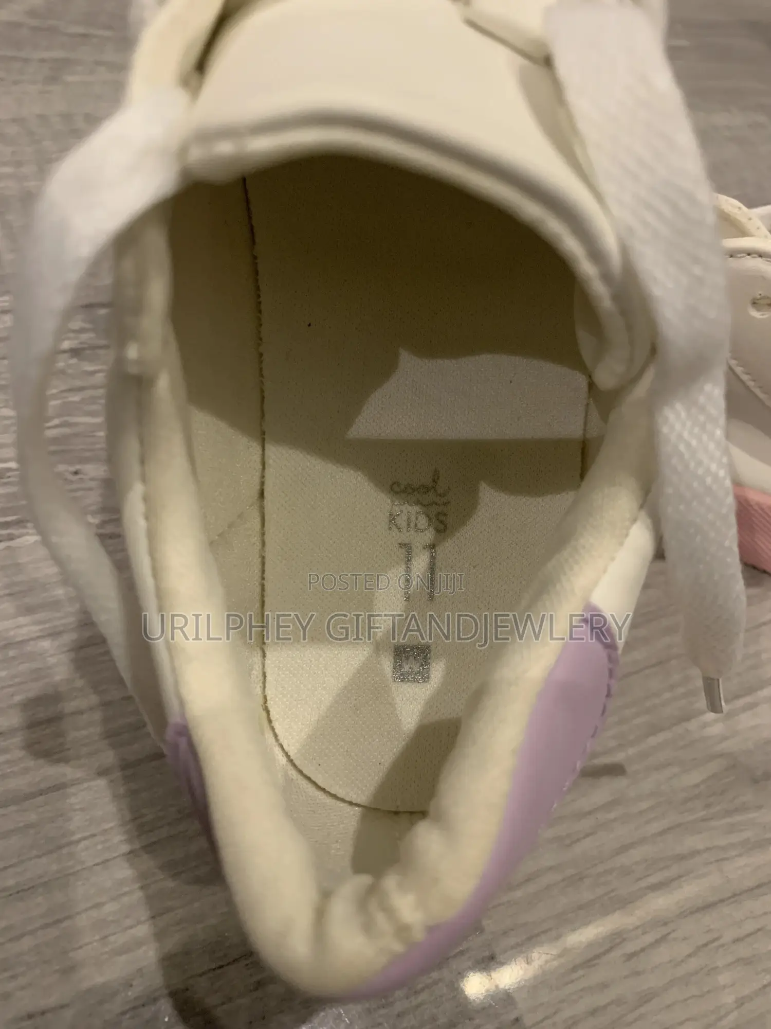 Kids White Pink Star Sneakers Glitter Detail Lavender Accents