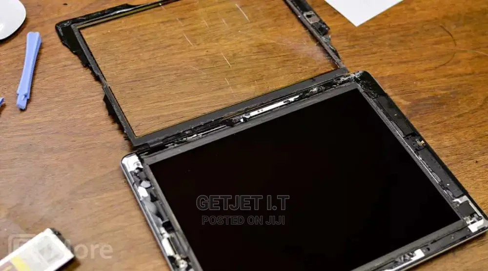 iPad Screens Instant Repairs