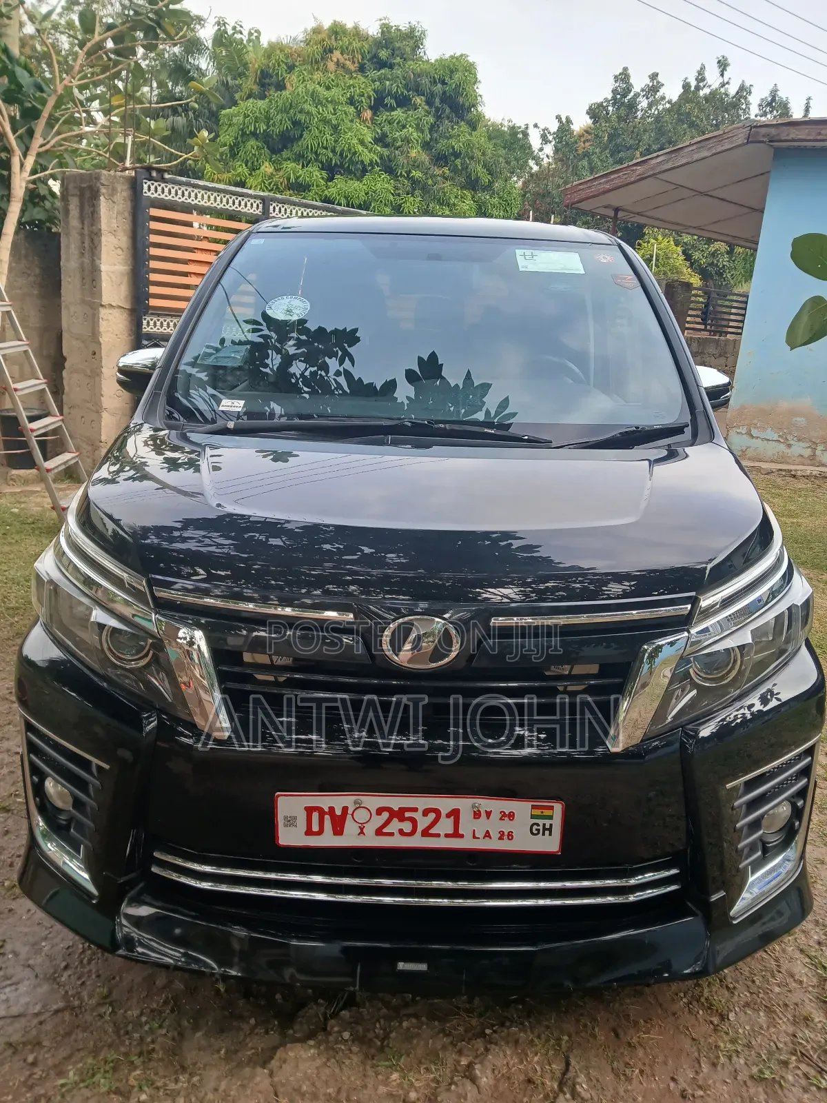 Toyota Voxy SV Premium 2014 Black