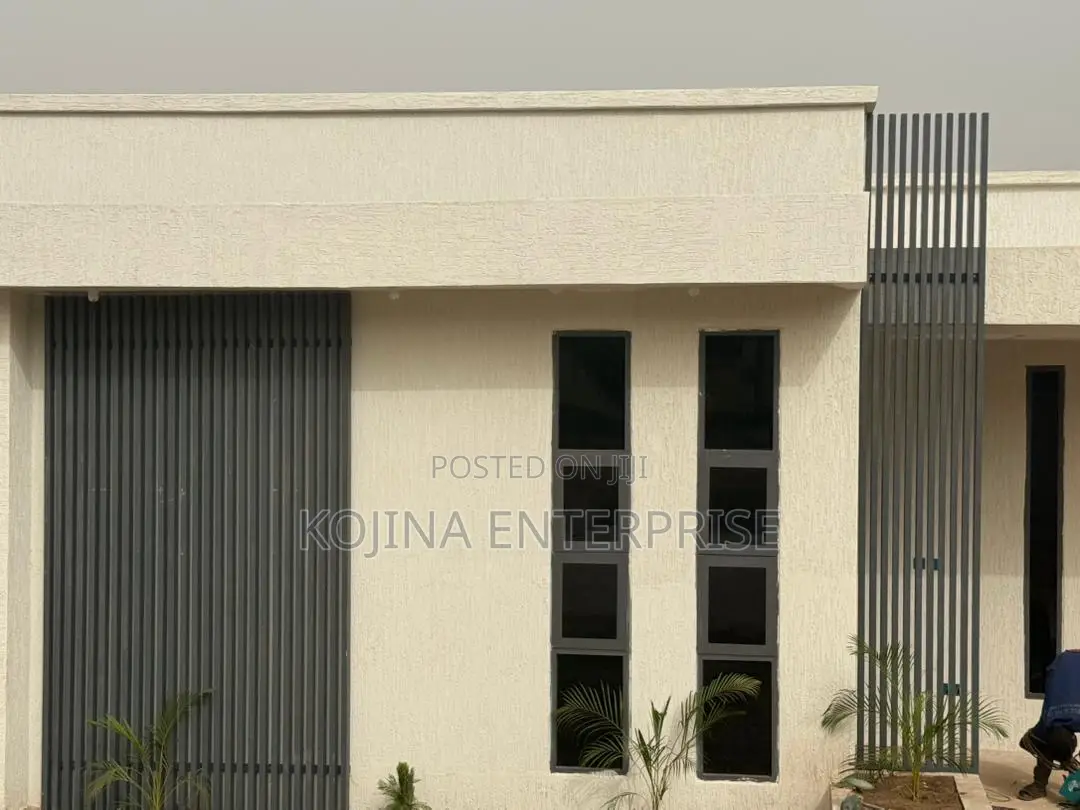 3bdrm House in Kronkromoase, Kumasi Metropolitan for sale